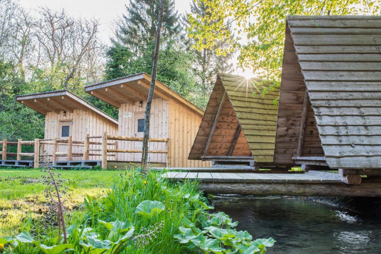 Готель Kamp Na Otoku - Ljubno Ob Savinji Екстер'єр фото
